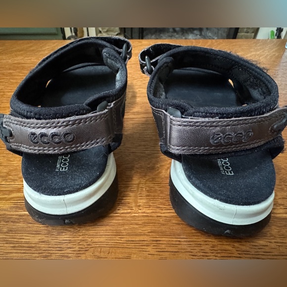 Ecco Leather Walking Sandals - Picture 5 of 5